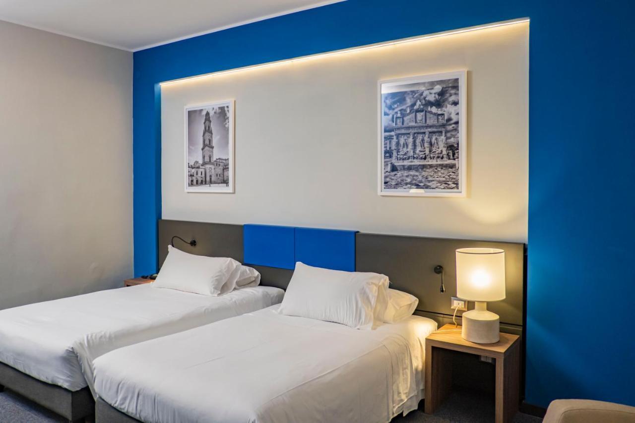 Mercure Hotel President Lecce Esterno foto