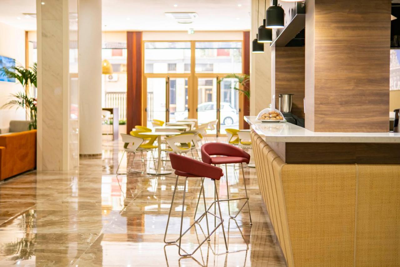 Mercure Hotel President Lecce Esterno foto