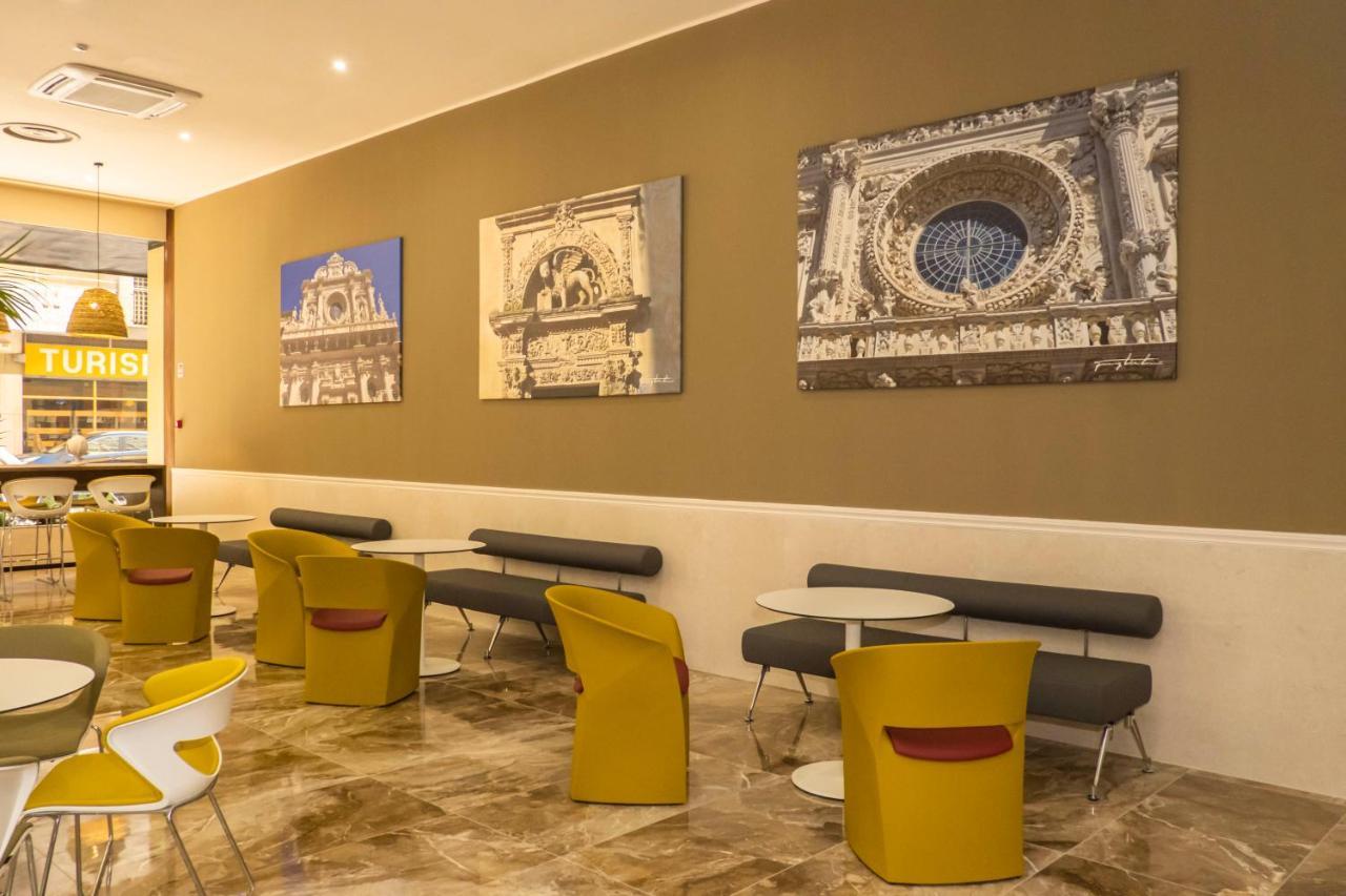 Mercure Hotel President Lecce Esterno foto