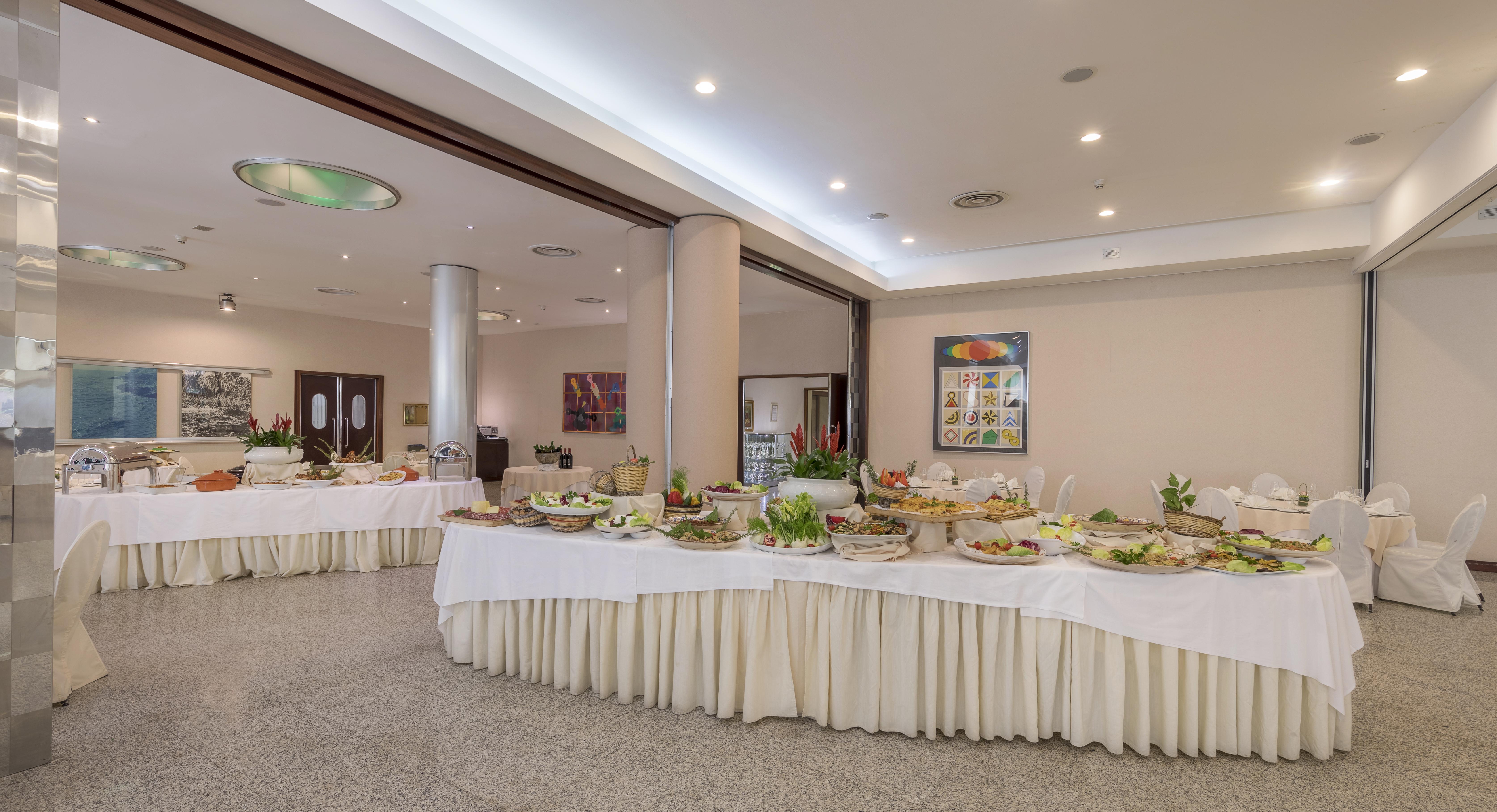 Mercure Hotel President Lecce Esterno foto